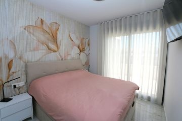 Luxe penthouse Los Altos met dakterras prive lift en jacuzzi - AT HOME Real Estate