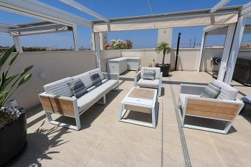 Prachtig Penthouse Appartement in Los Altos met Dakterras, Jacuzzi & Luxe Faciliteiten - AT HOME Real Estate