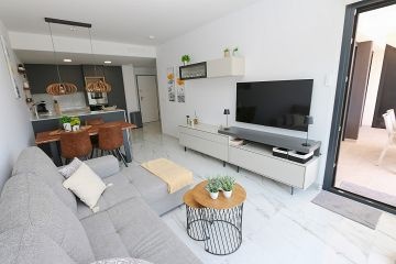 Prachtig Penthouse Appartement in Los Altos met Dakterras, Jacuzzi & Luxe Faciliteiten - AT HOME Real Estate