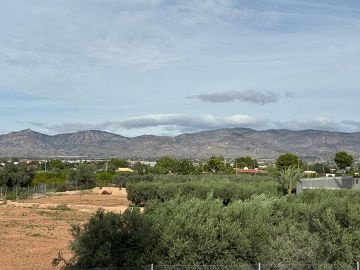 Exclusieve villa van 180 m² in Crevillente  - AT HOME Real Estate