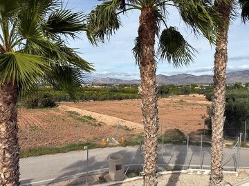 Exclusieve villa van 180 m² in Crevillente  - AT HOME Real Estate