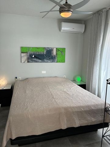 Exclusieve villa van 180 m² in Crevillente  - AT HOME Real Estate