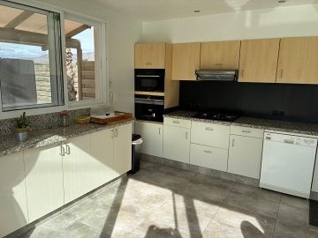 Exclusieve villa van 180 m² in Crevillente  - AT HOME Real Estate