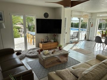 Exclusieve villa van 180 m² in Crevillente  - AT HOME Real Estate