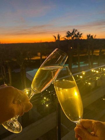 WUNDERSCHÖNES PENTHOUSE mit ATEMBERAUBENDER AUSSICHT - LAS COLINAS GOLF - AT HOME Real Estate