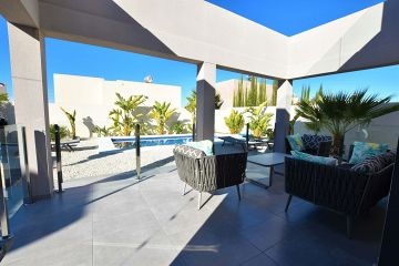 Fantastic villa with beautiful views - AT HOME Real Estate