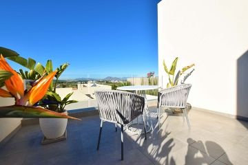Fantastic villa with beautiful views - AT HOME Real Estate