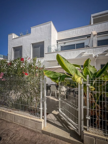 Beautiful ground floor apartment in Santiago De La RIbera - AT HOME Real Estate