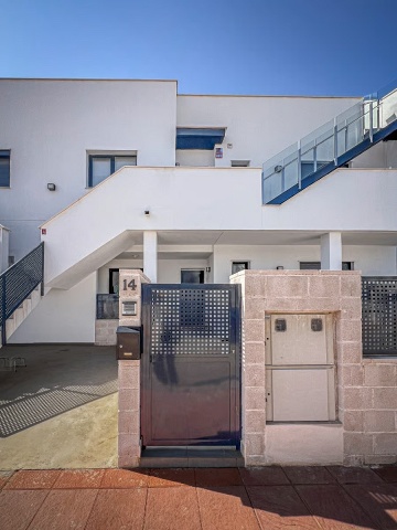 Beautiful ground floor apartment in Santiago De La RIbera - AT HOME Real Estate