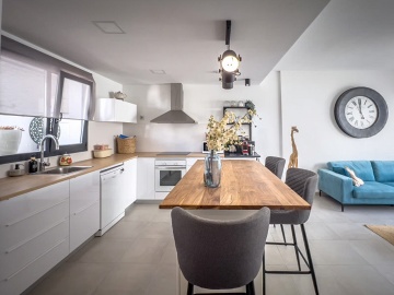 Beautiful ground floor apartment in Santiago De La RIbera - AT HOME Real Estate