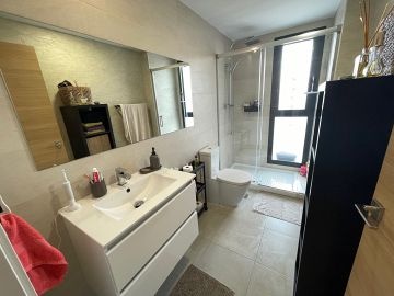 Prachtig gelijkvloers appartement in Santiago De La Ribera