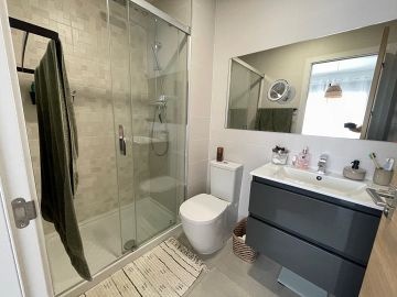 Prachtig gelijkvloers appartement in Santiago De La Ribera