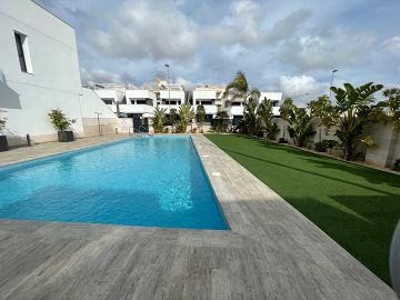 Prachtig gelijkvloers appartement in Santiago De La Ribera