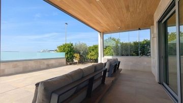 EXCLUSIVE VILLA BENIJOFAR
