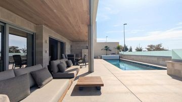 EXCLUSIVE VILLA BENIJOFAR