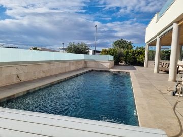 EXCLUSIVE VILLA BENIJOFAR
