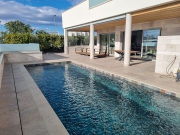 EXCLUSIVE VILLA BENIJOFAR