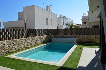 LUXE VILLA MET 3 SLAAPKAMERS PILAR DE LA HORADADA