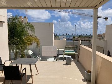 LUXE VILLA MET 3 SLAAPKAMERS PILAR DE LA HORADADA