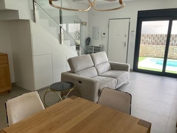 LUXE VILLA MET 3 SLAAPKAMERS PILAR DE LA HORADADA