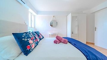 BELLE VILLA AVEC 6 CHAMBRES - AT HOME Real Estate