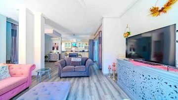 BELLE VILLA AVEC 6 CHAMBRES - AT HOME Real Estate