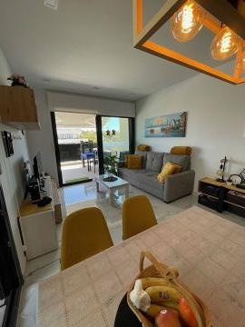 PENTHOUSE LUXUEUX A LOS ALTOS - ORIHUELA COSTA - AT HOME Real Estate