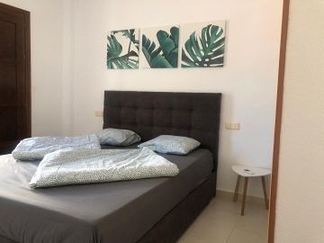 Renovated apartment in a prime location in Torrevieja! - AT HOME Real Estate