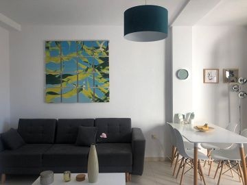 Renovated apartment in a prime location in Torrevieja! - AT HOME Real Estate