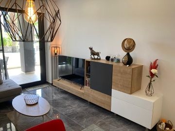 MAGNIFIQUE APPARTEMENT AU REZ-DE-CHAUSSÉE À LOS ALTOS - ORIHUELA COSTA - AT HOME Real Estate