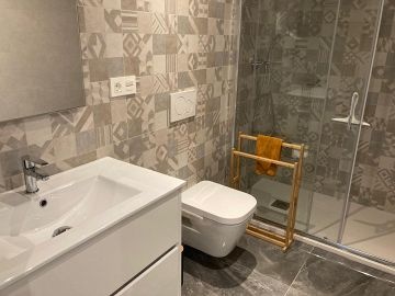 MAGNIFIQUE APPARTEMENT AU REZ-DE-CHAUSSÉE À LOS ALTOS - ORIHUELA COSTA - AT HOME Real Estate