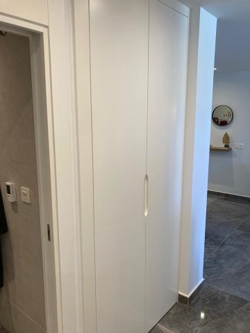 MAGNIFIQUE APPARTEMENT AU REZ-DE-CHAUSSÉE À LOS ALTOS - ORIHUELA COSTA - AT HOME Real Estate