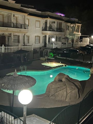 Penthouse exclusif avec solarium et piscine à Algorfa (Montemar – La Finca Golf) - AT HOME Real Estate