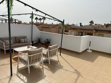 Penthouse exclusif avec solarium et piscine à Algorfa (Montemar – La Finca Golf) - AT HOME Real Estate